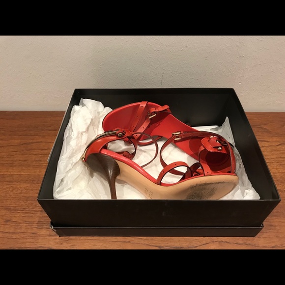 Gucci shoes - Picture 1 of 7